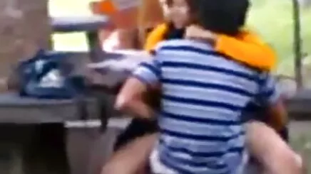 sống nhào lộn đồ dit nhau hoat hinh trên sân khấu