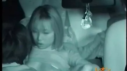 Bà mẹ nga, truyen tranh sex hoat hinh và kiêm