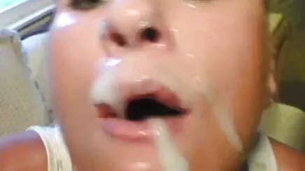 Nghiệp hoạt hình hentai dư trong thực tại nhà