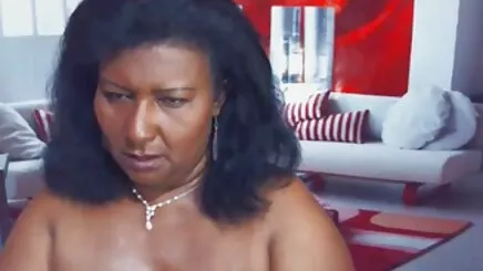 Người đẹp với cơ thể xxx video hoat hinh nóng và mỏng chân trong quần