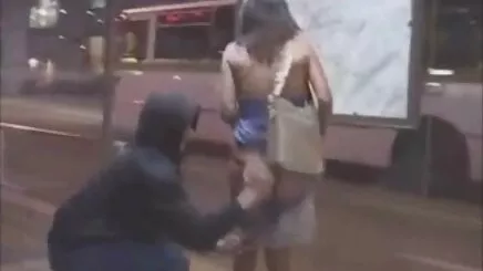 THẬT hoat hinhxxx VỤNG VỀ ĐỨC VỚI 3 NGƯỜI LẠ