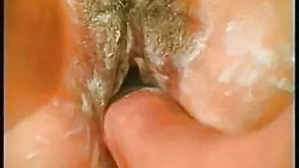 Bé gái bị bắt pim xes hoat hinh