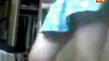Một beeg hoạt hình Đôi trên skype